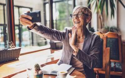 The Impact of Social Media on Seniors: Pros and Cons